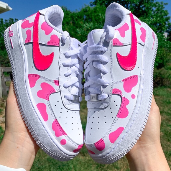 custom pink nike shoes